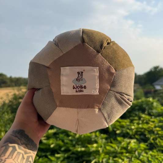 WAUnderball– Schnüffelspaß mit 10 Taschen