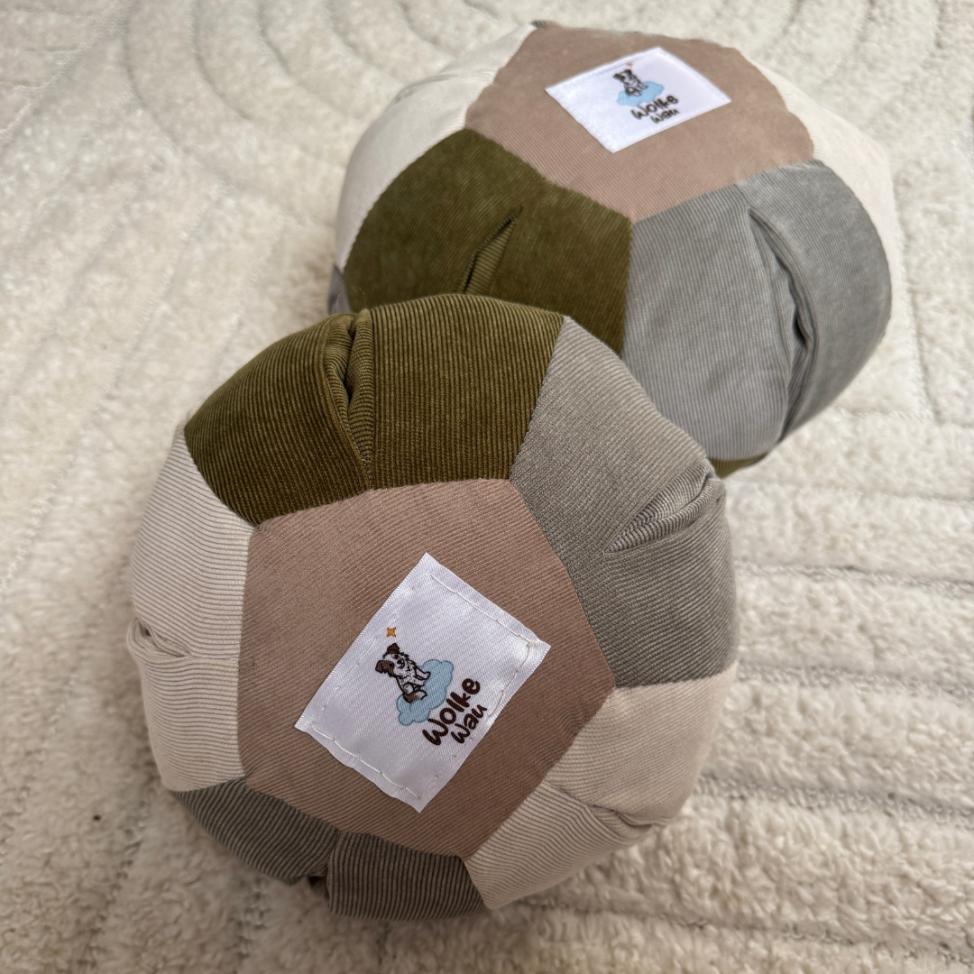 WAUnderball– Schnüffelspaß mit 10 Taschen