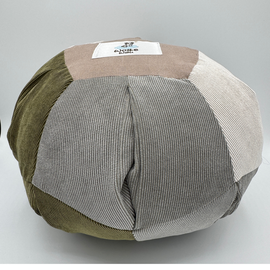 WAUnderball– Schnüffelspaß mit 10 Taschen